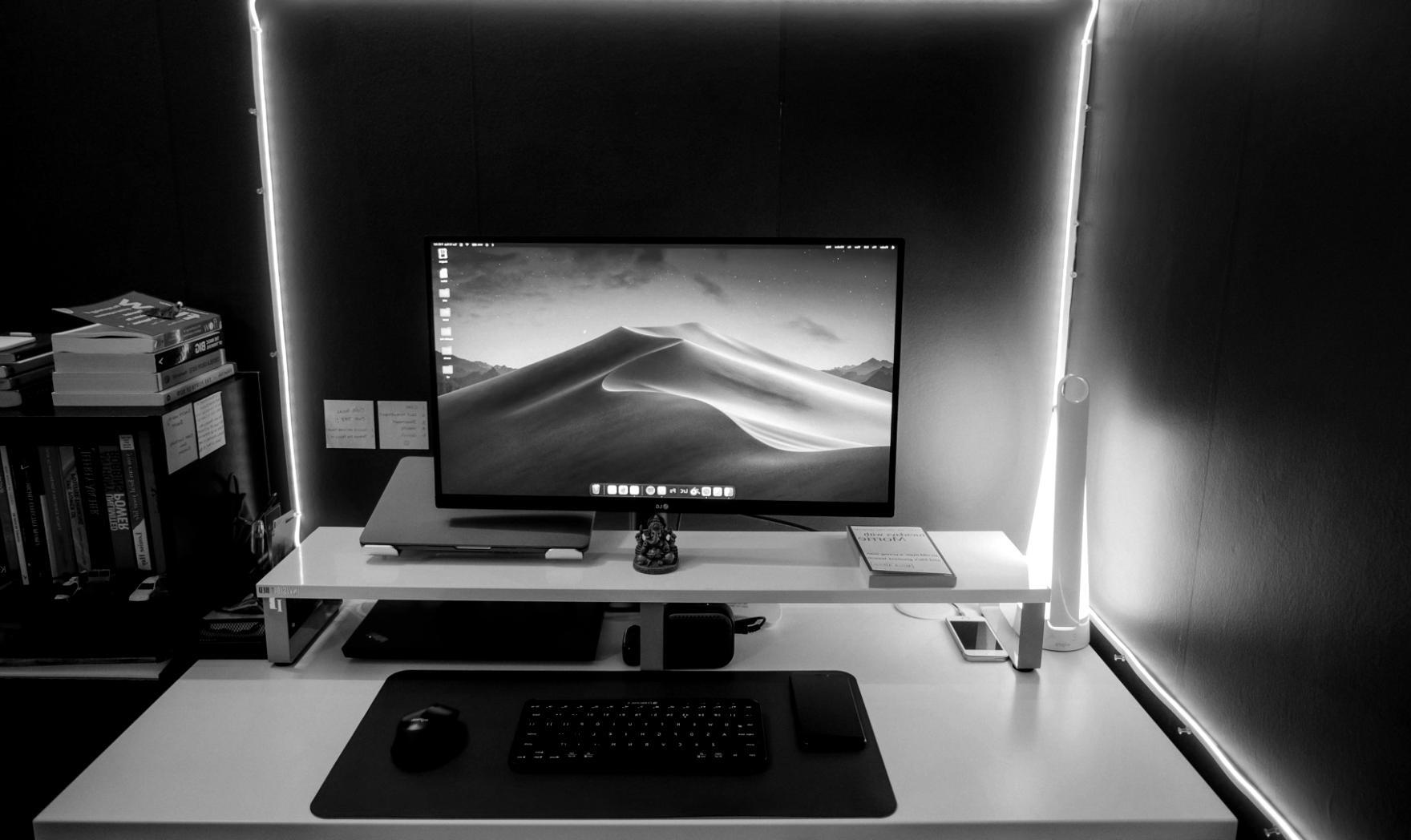 Teilnehmer beim praktischen Arbeiten mit Streaming-Technologie